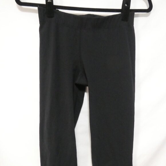 LULULEMON ATHLETICA | 4 regular | Black Flared Leggings - Picture 6 of 16